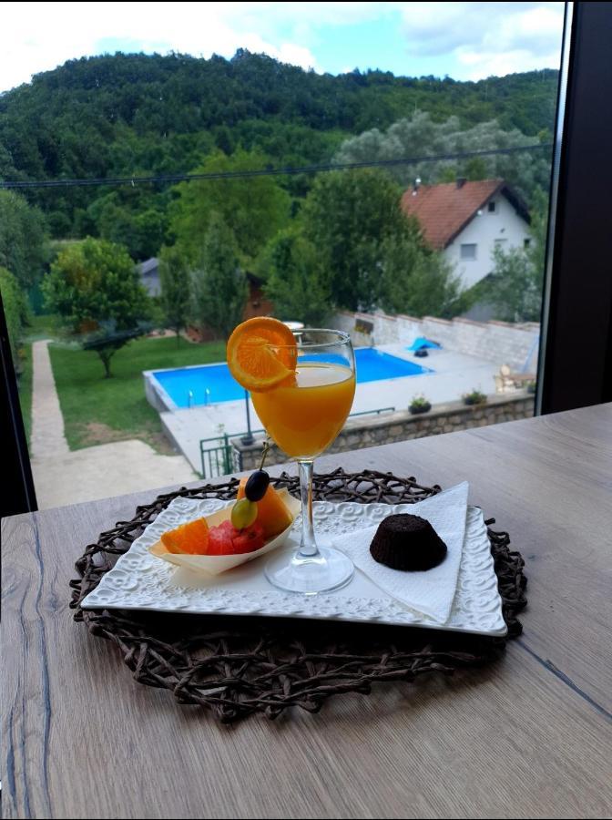 Hotel Lohovo Bihac Exterior photo